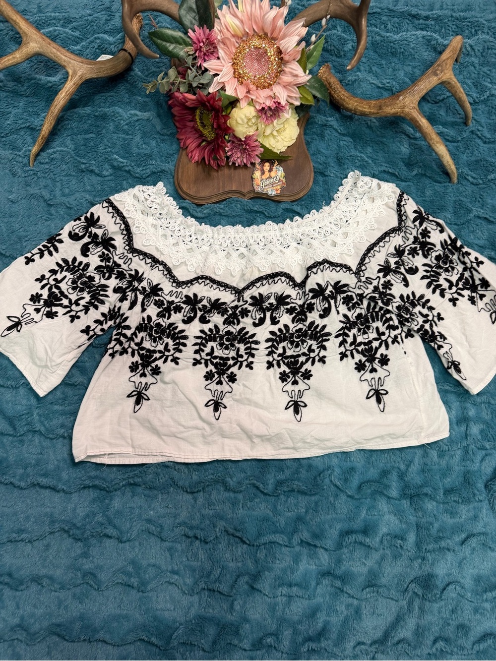 Flying Tomato Womens L White Black Embroidered Crochet Lace Boho Crop Top
